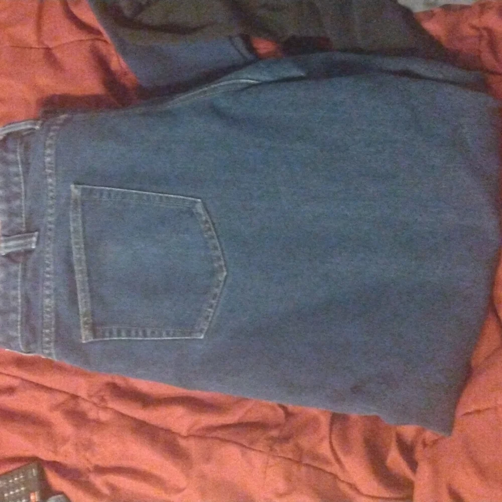 Basic editions - Picture 2 of 2